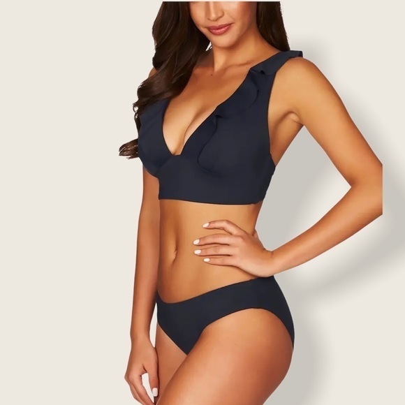 NWT Sea Level Ruched Trim Bikini Top - Picture 2 of 8